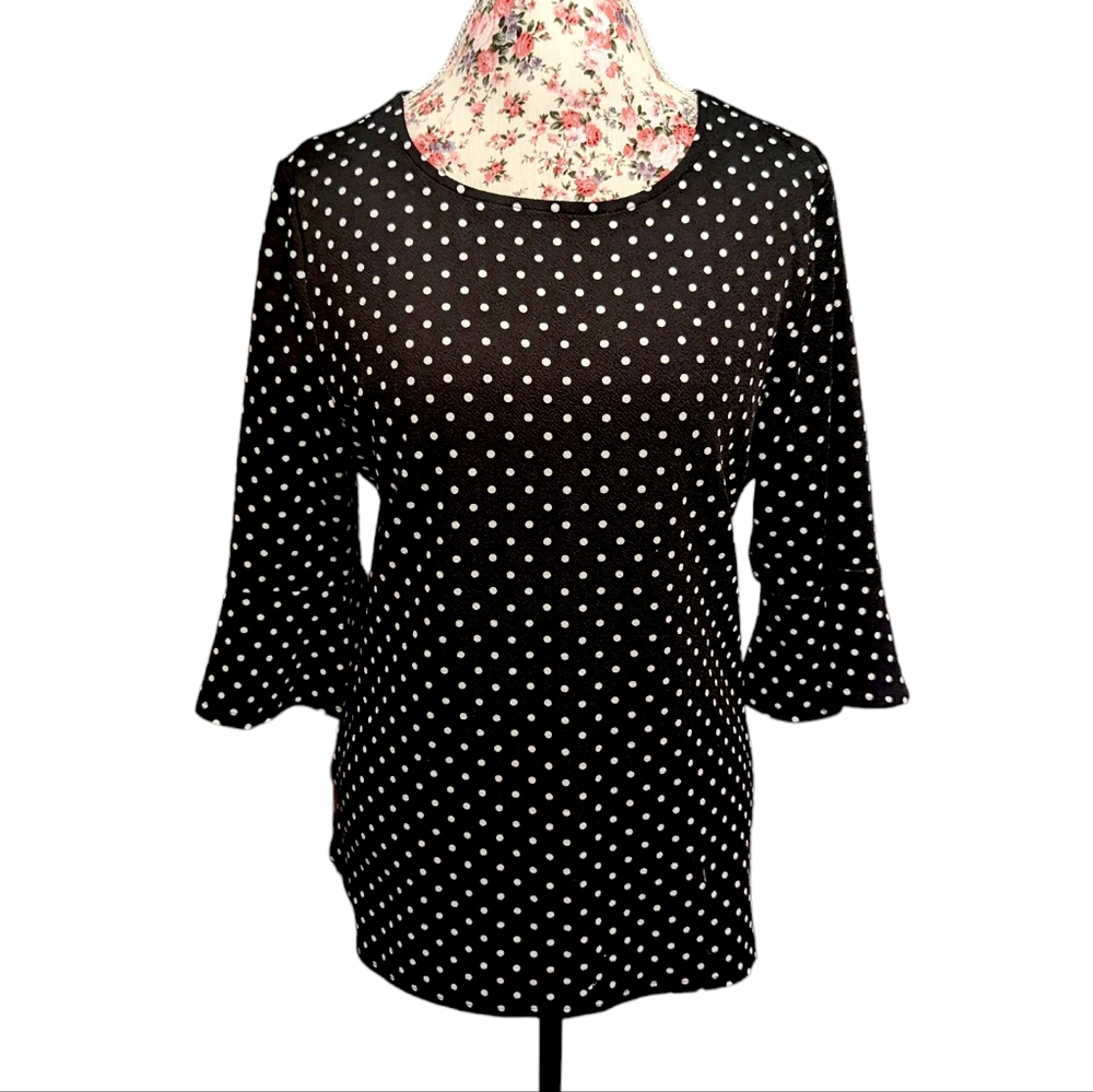 Croft & Barrow polka dot top